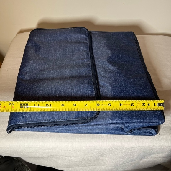 Thirty-One Denim Blue Thermal Tote Bag. New. Perfect for summer - Picture 7 of 8